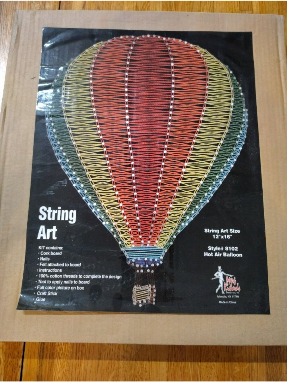 Mark Richards string art hot air balloon kit wall hang new in box 12x16